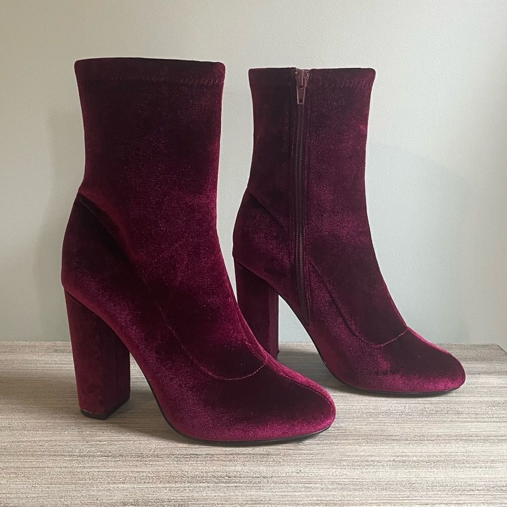 LFL by Lust For Life Maroon Velvet Ankle Boots